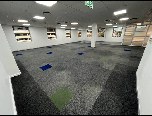472M² OFFICE TO LET IN CLAREMONT